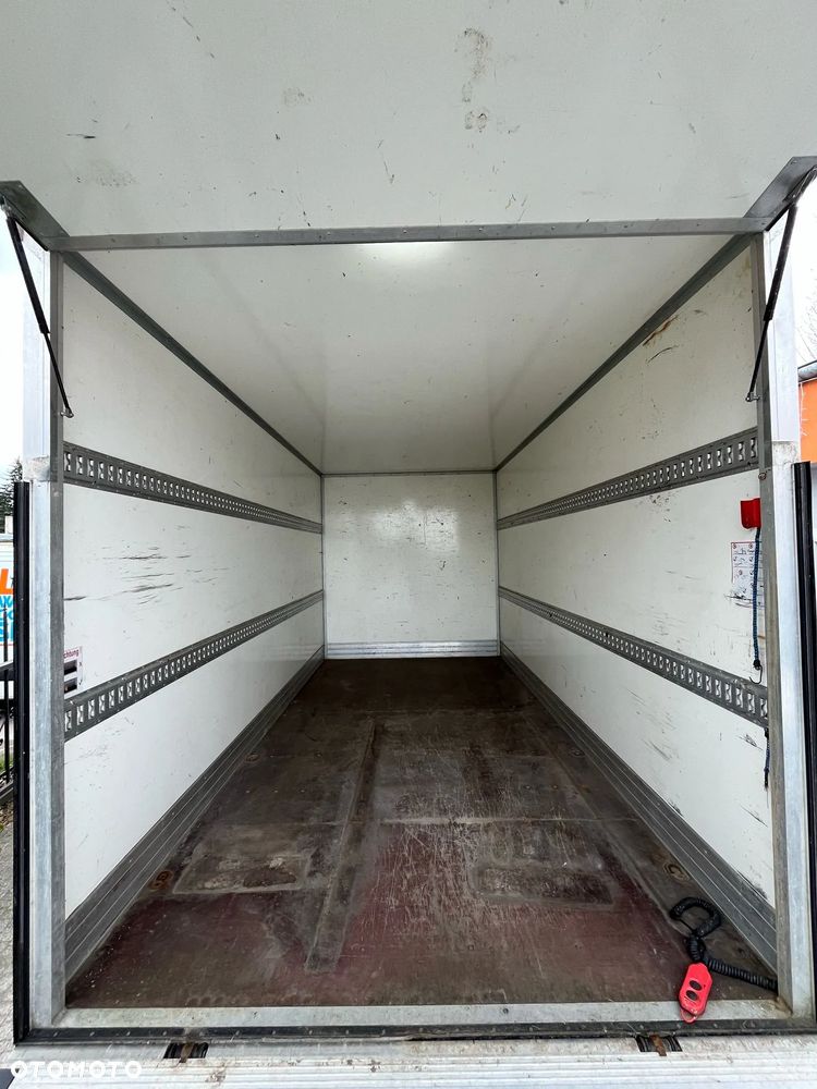 Mercedes-Benz Sprinter 516 - 13