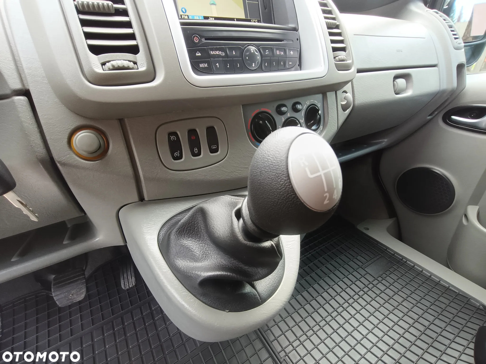 Opel Vivaro L1H1 Tour Elegance - 26