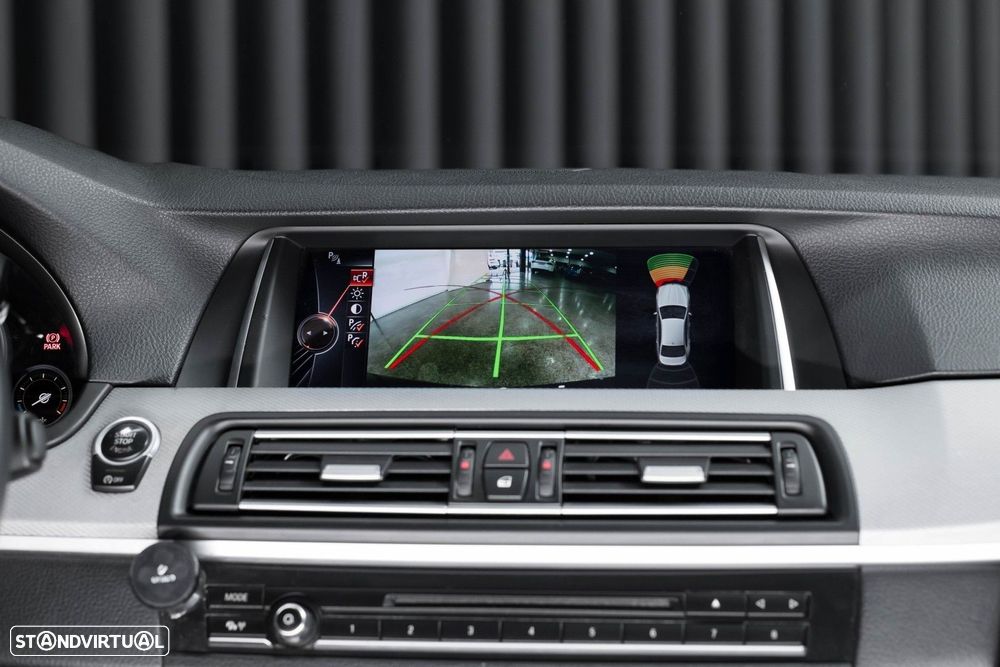 BMW 535 d xDrive Pack M Auto - 17