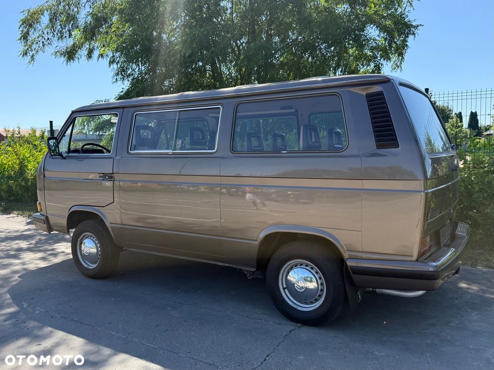 Volkswagen Transporter Caravelle GL 255 592/Z24 - 4