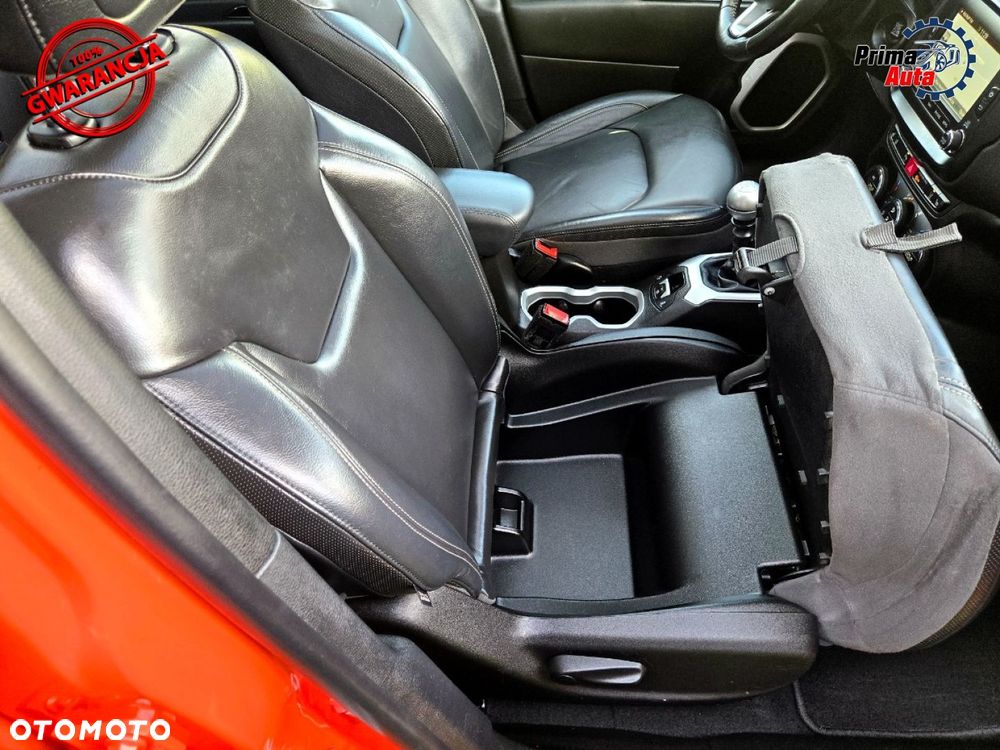 Jeep Renegade 1.4 MultiAir Limited - 31
