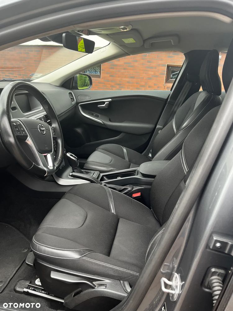 Volvo V40 D2 Geartronic Momentum - 7
