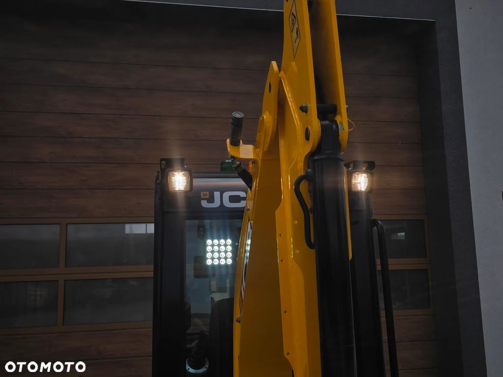JCB JCB 16 C-1 mini koparka 3 łyżki szybkozłącze 19c1 sprowadzona 8018 serwisowana - 22