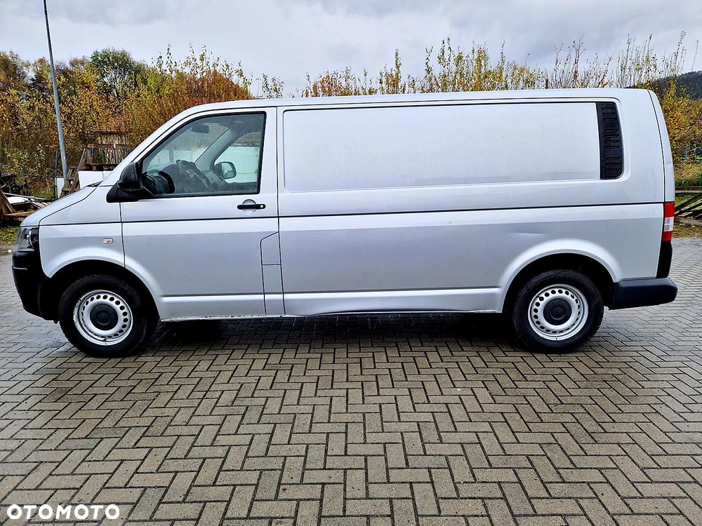 Volkswagen Transporter T5 - 8