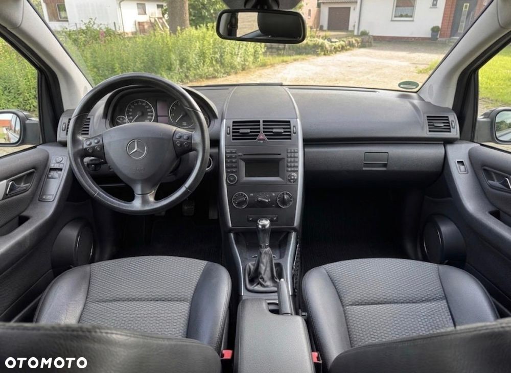 Mercedes-Benz Klasa A 180 Elegance - 6