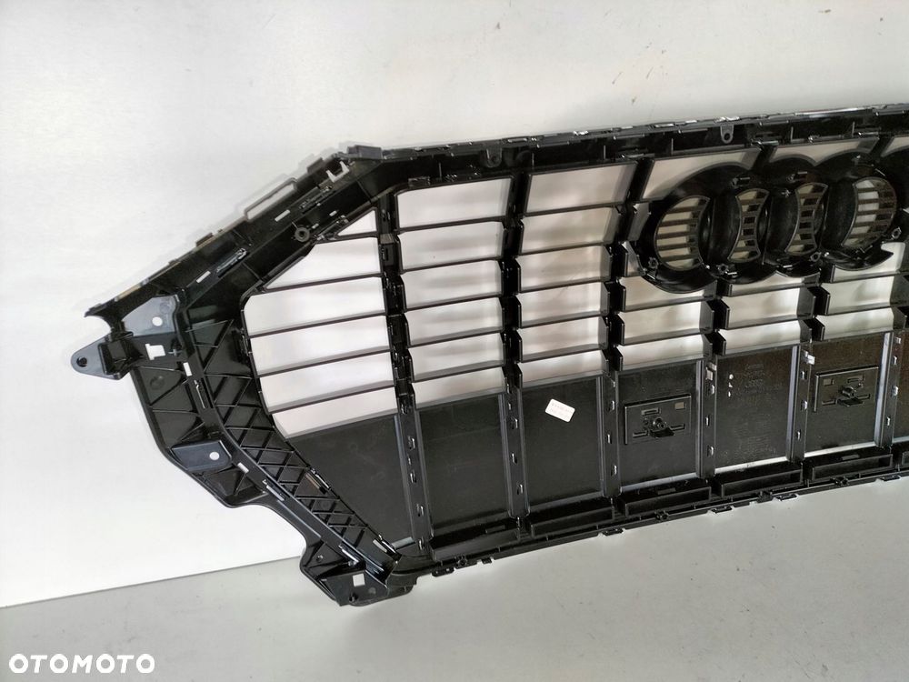 atrapa kratka grill audi q3 18- sportback - 4