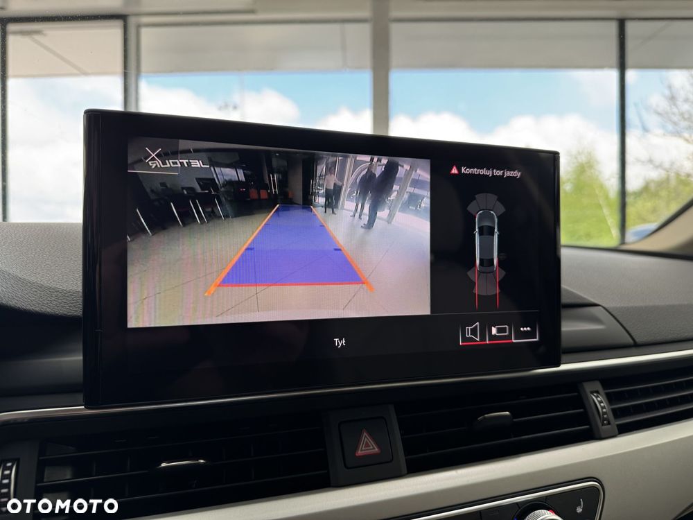 Audi A4 Limousine 40 TFSI mHEV Advanced S tronic - 37