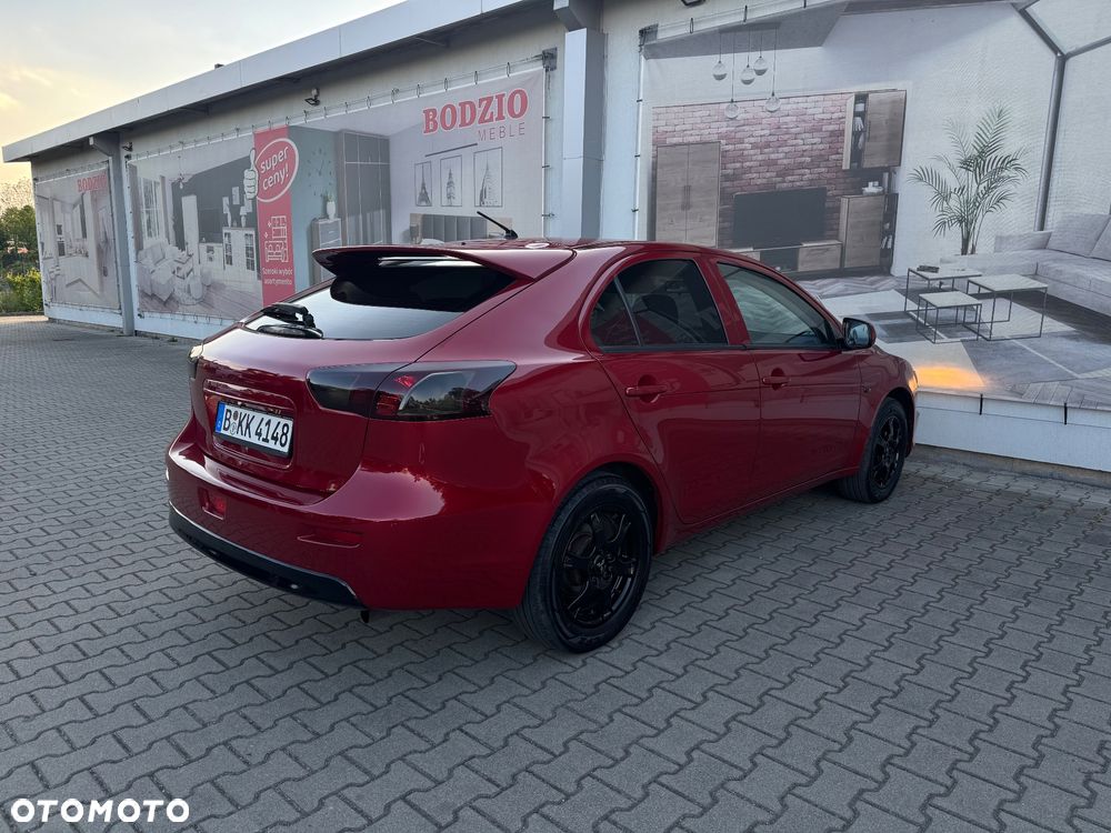 Mitsubishi Lancer - 4
