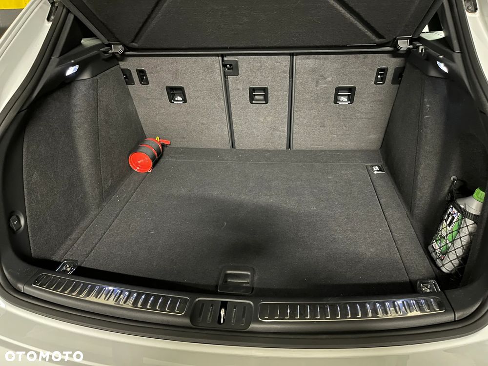 Porsche Macan Standard - 34