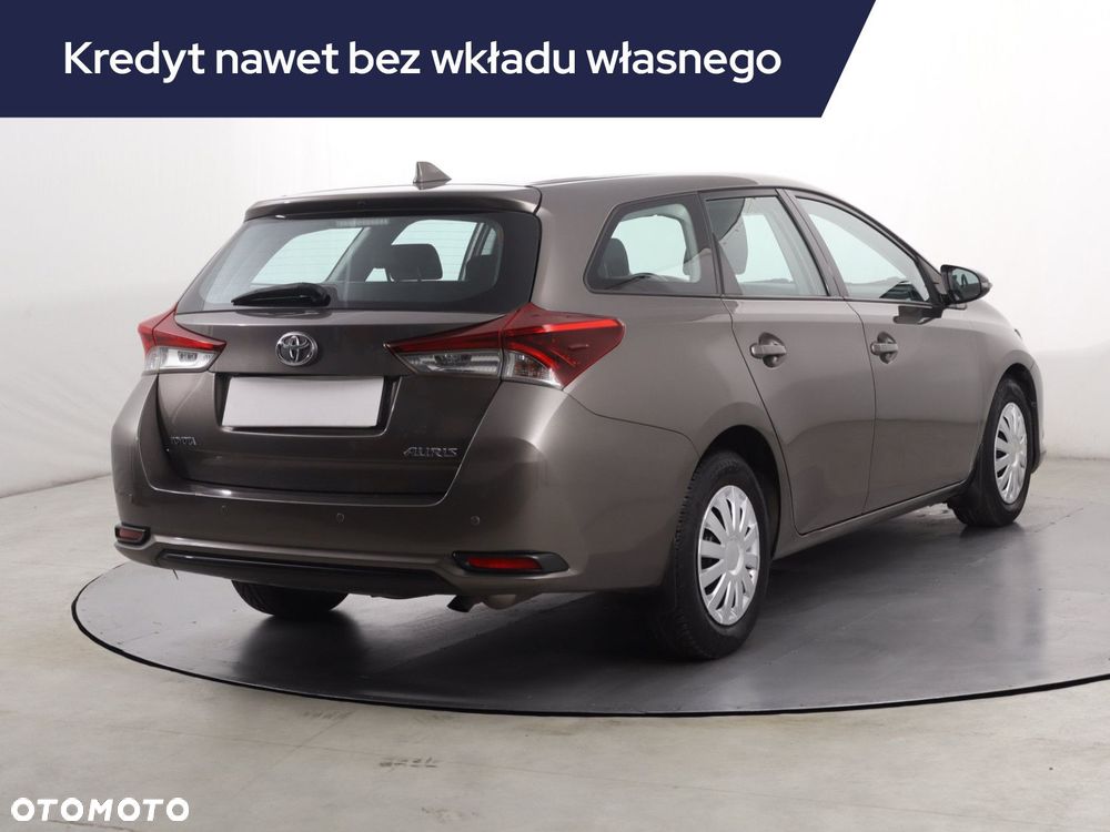 Toyota Auris - 7