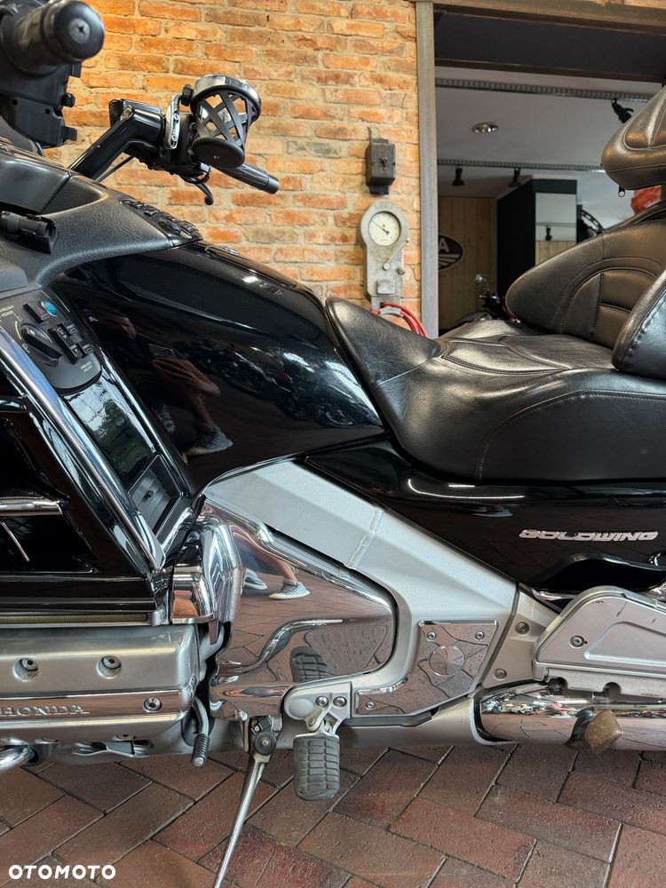 Honda GL - 7