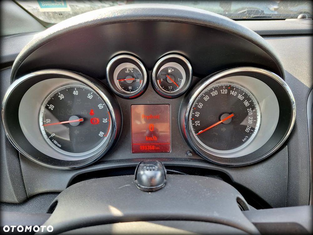 Opel Astra 1.4 T Cosmo - 15