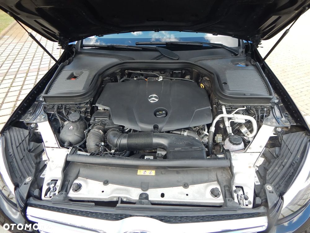 Mercedes-Benz GLC - 29