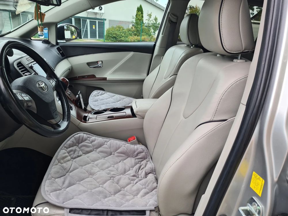 Toyota Venza 3.5 V6 - 24