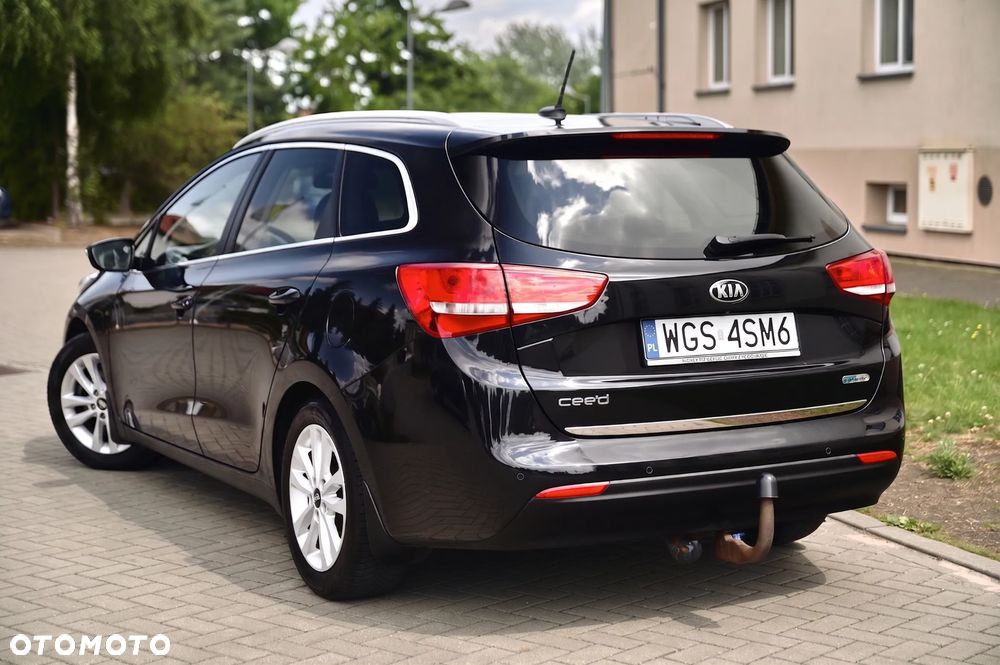 Kia Ceed 1.6 CRDi L Business Line - 13