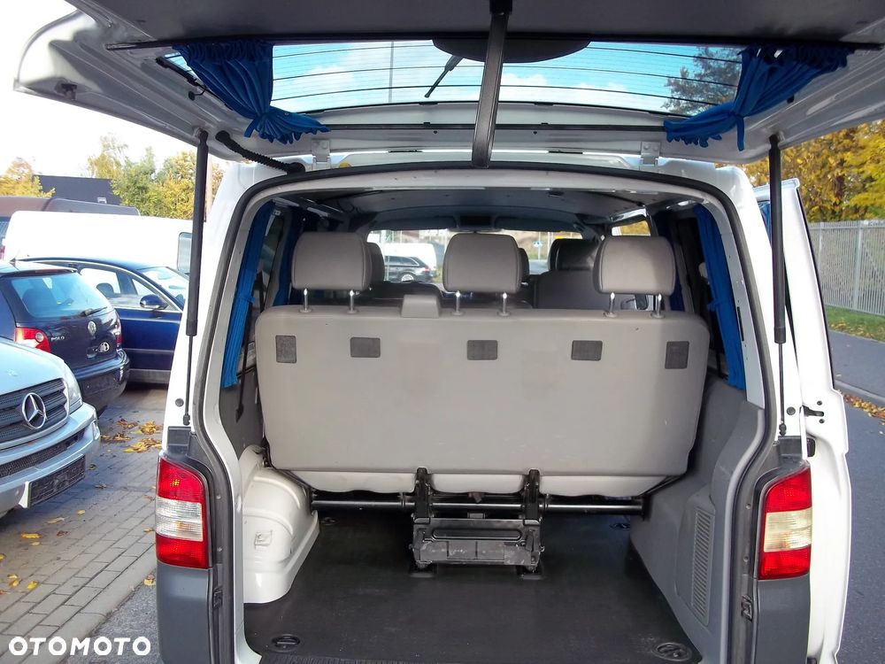 Volkswagen Transporter - 10