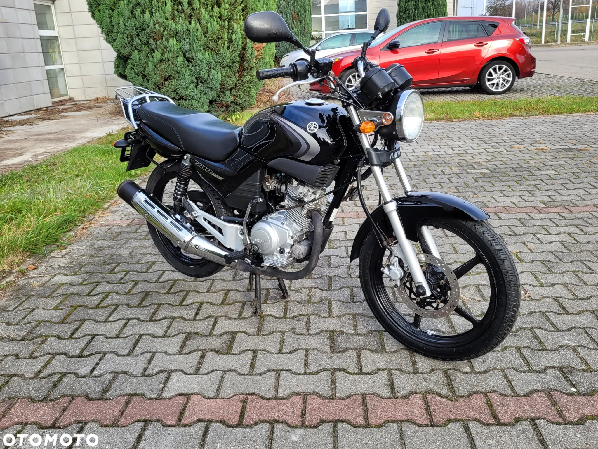 Yamaha YBR - 13