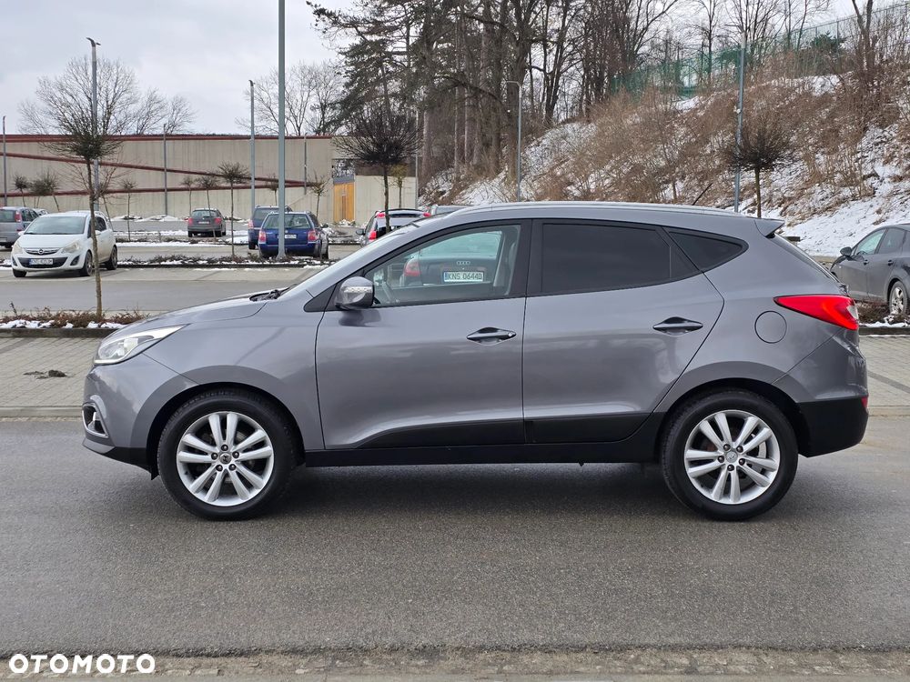 Hyundai ix35 2.0 CRDi 4WD Automatik Trend - 2