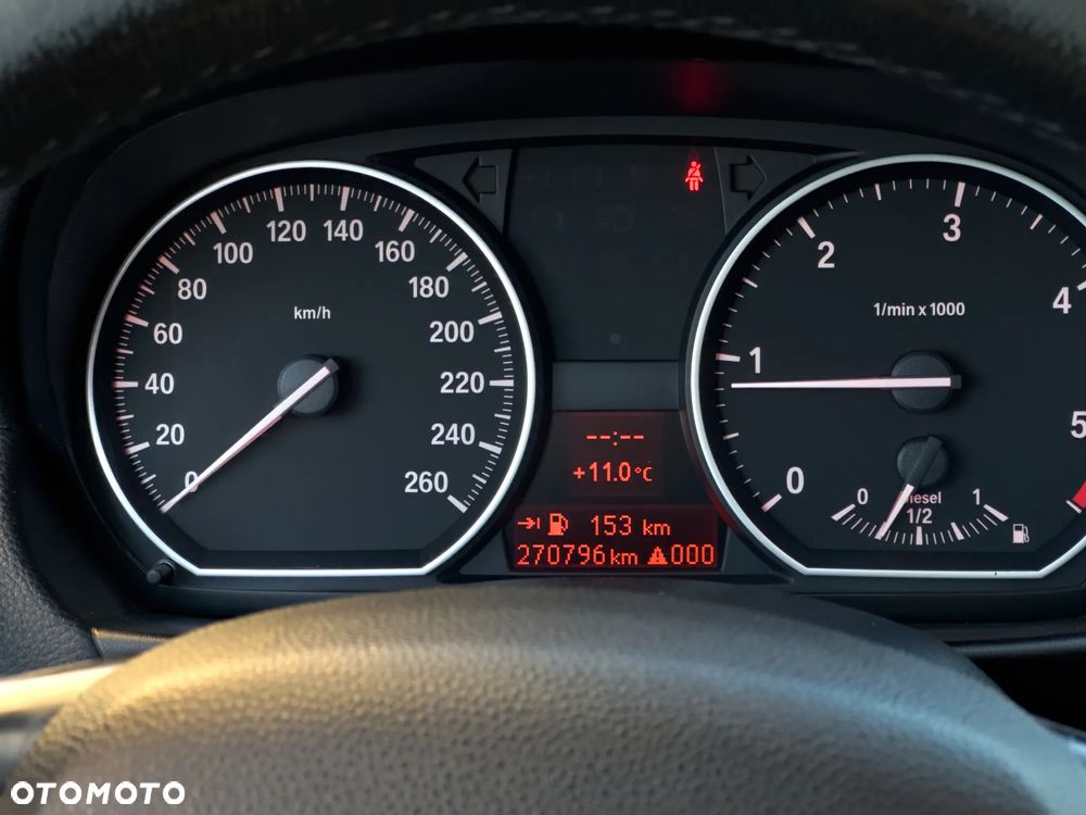 BMW Seria 1 120d DPF Edition Sport - 24