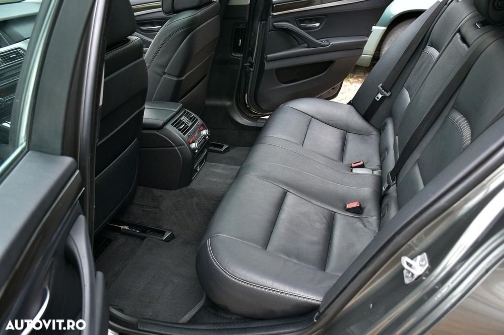 BMW Seria 5 535d xDrive - 4