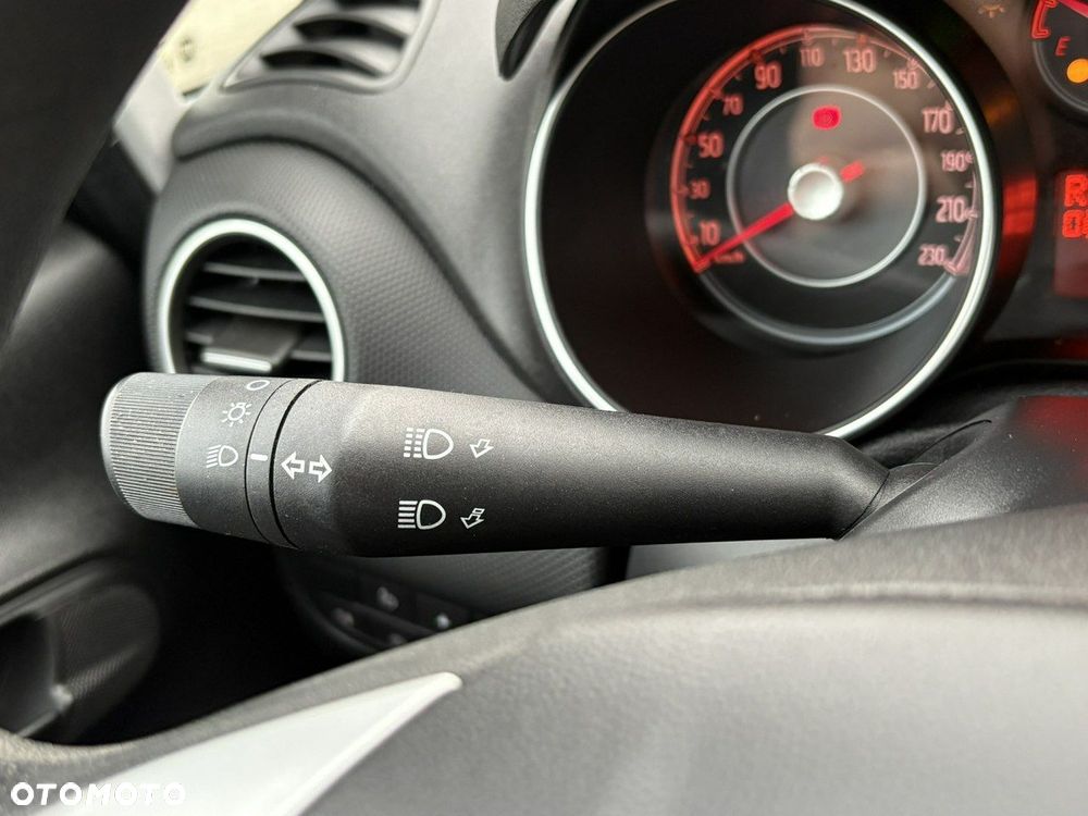 Fiat Grande Punto - 22