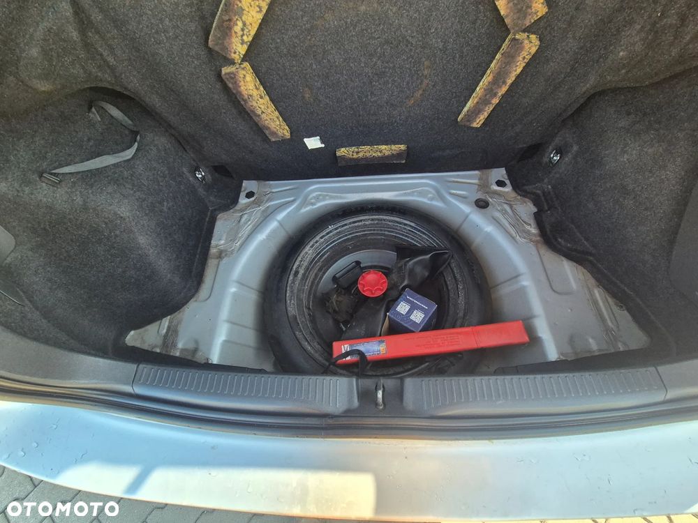 Toyota Auris - 8