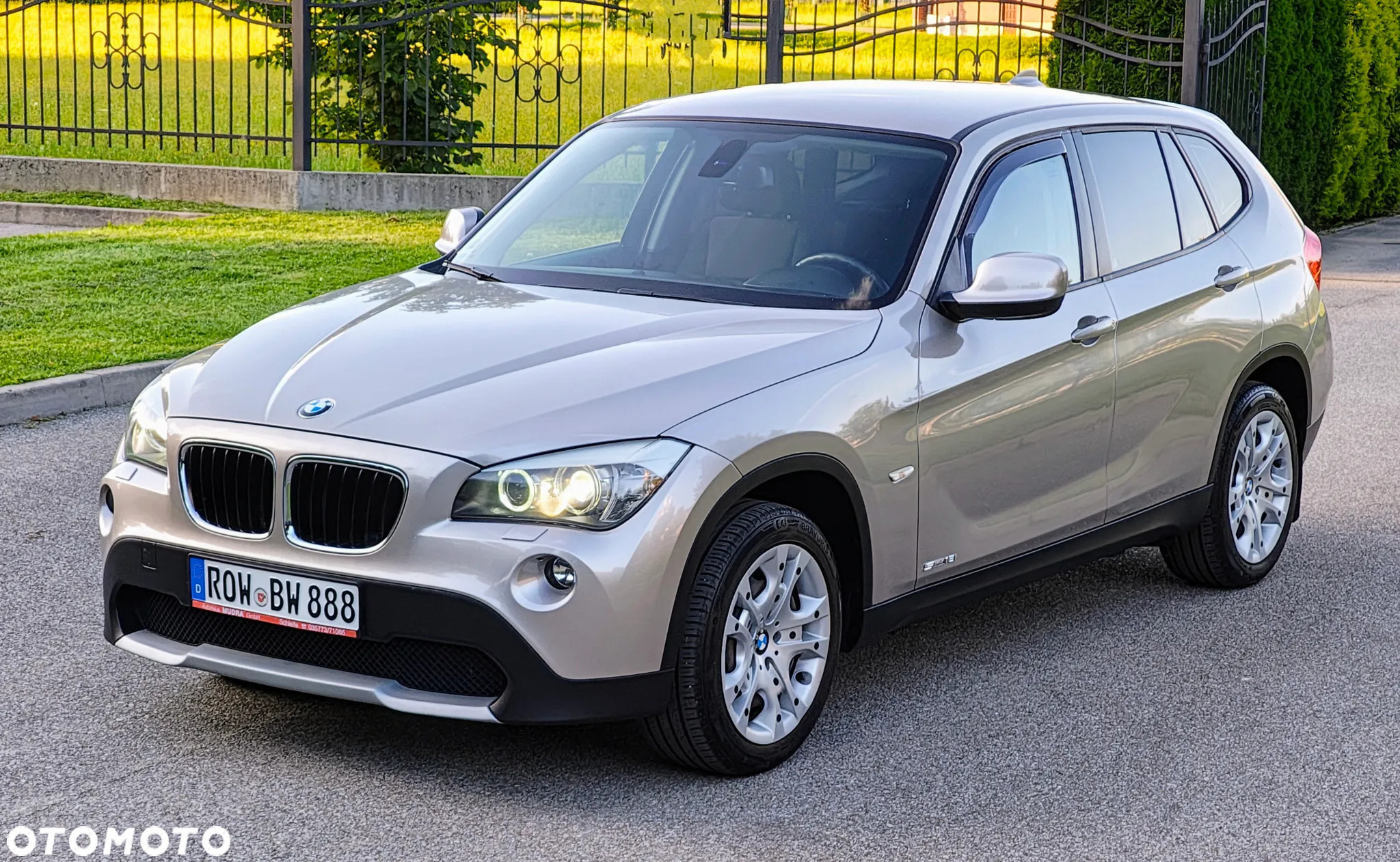 BMW X1 sDrive18i - 12