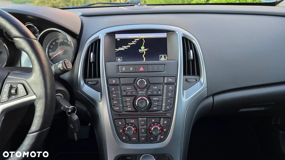 Opel Astra - 16