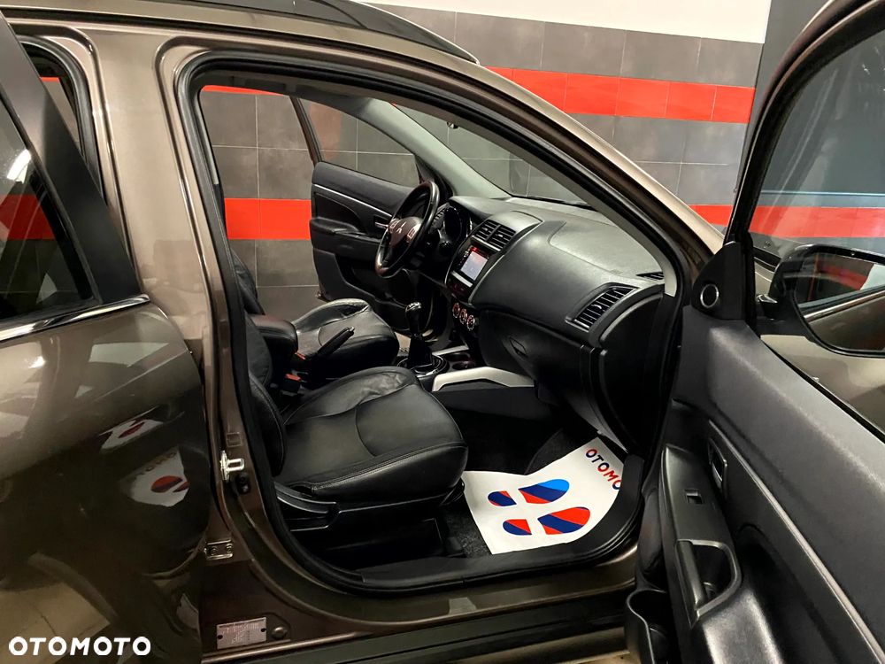 Mitsubishi ASX 1.6 Instyle NAVI AS&G - 17