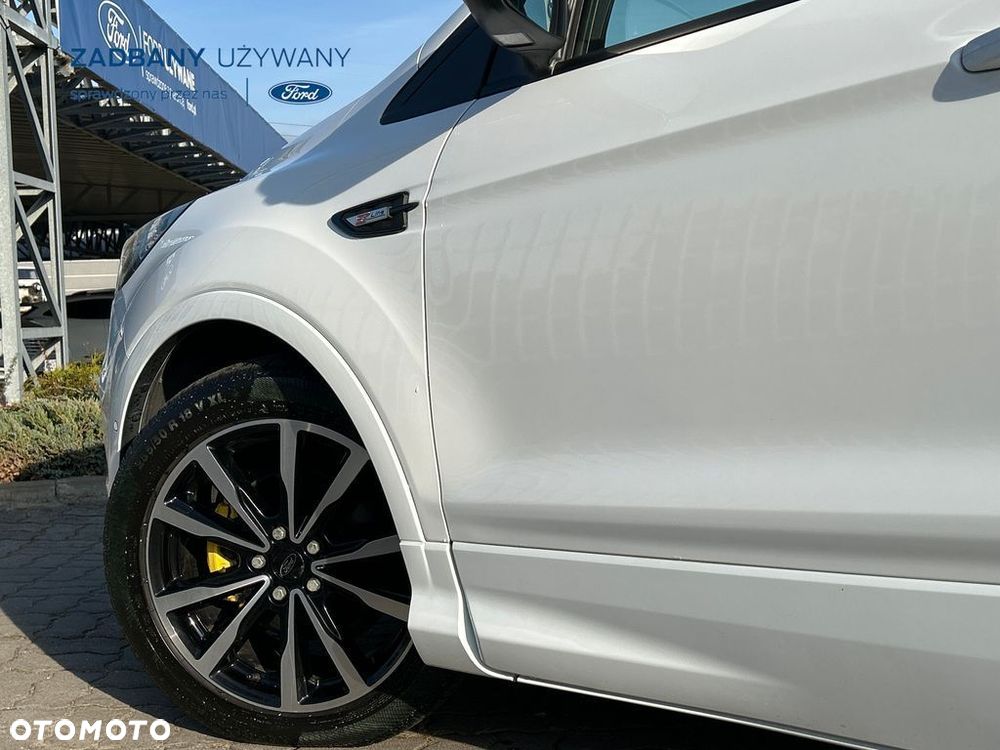 Ford Kuga 1.5 EcoBoost 2x4 ST-Line - 8