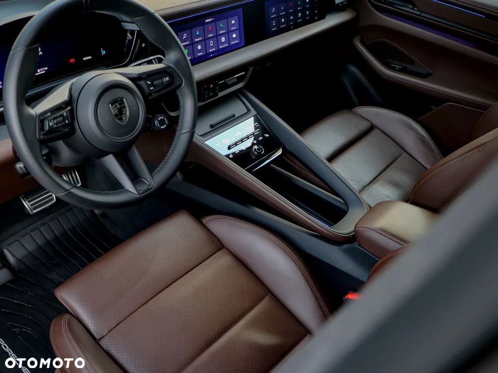 Porsche Macan - 17