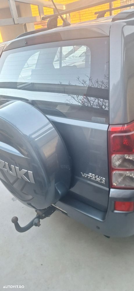 Suzuki Grand Vitara - 3
