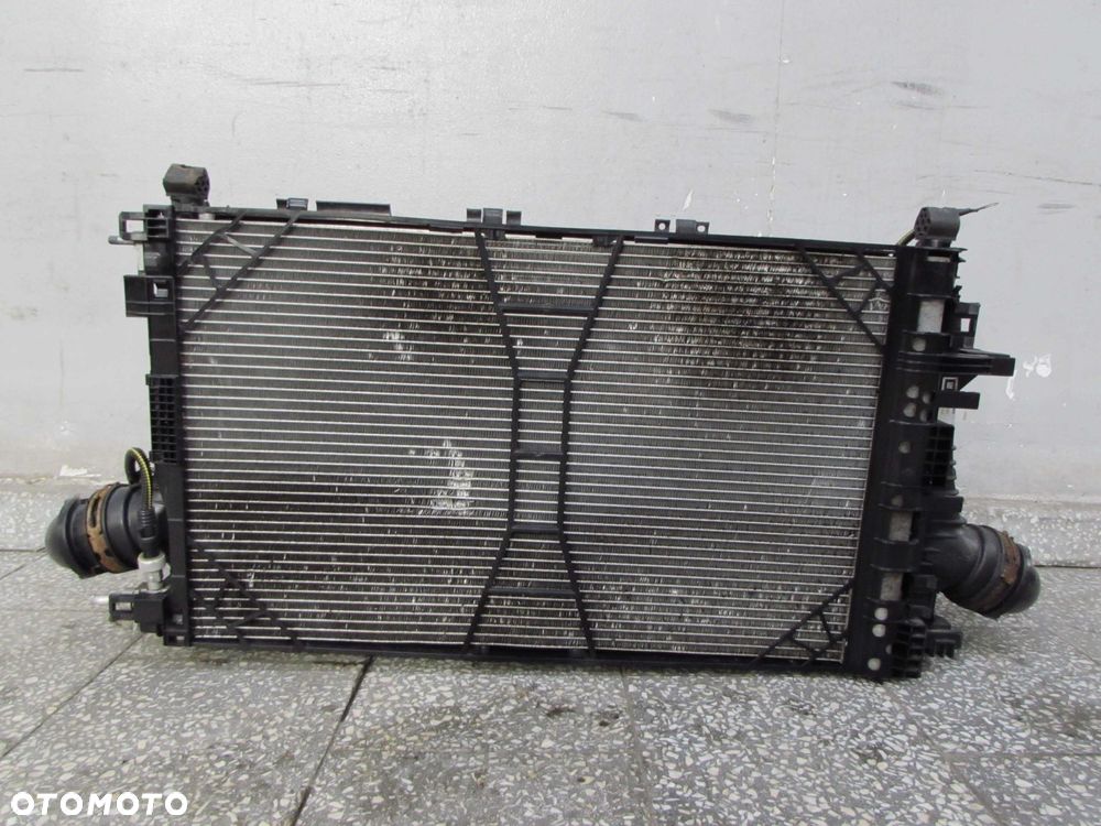 OPEL INSIGNIA LIFT 2.0 CDTI 13-17 CHLODNICE INTERCOOLER WENTYLATOR 13241751 13241725 22915609 - 1
