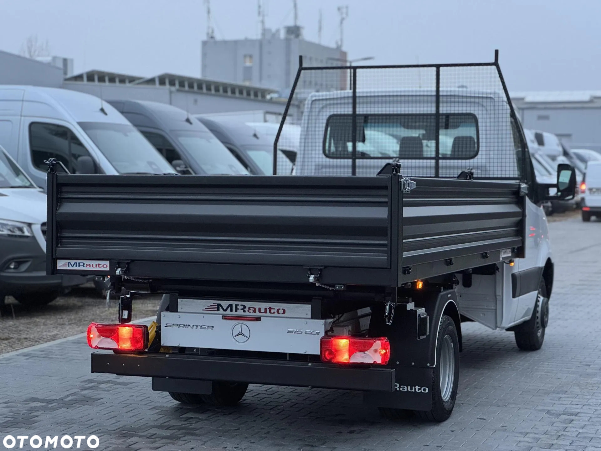Mercedes-Benz Sprinter - 7