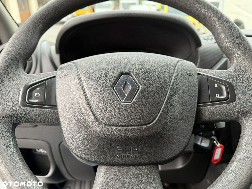 Renault Master - 24
