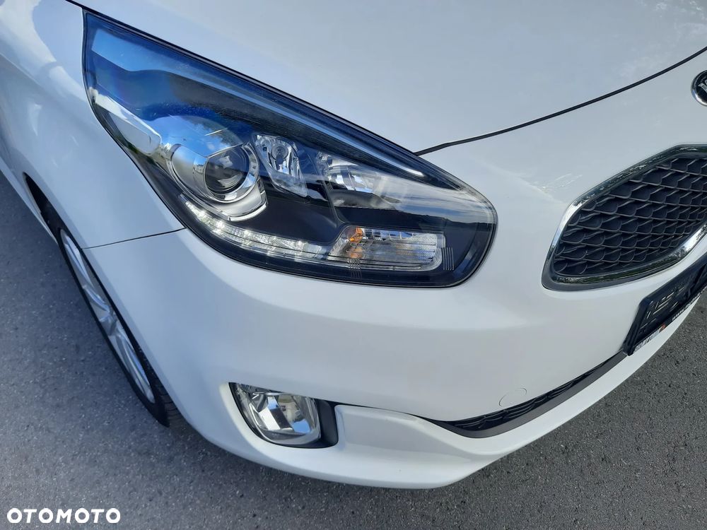 Kia Carens 1.7 CRDi M EU6 - 20