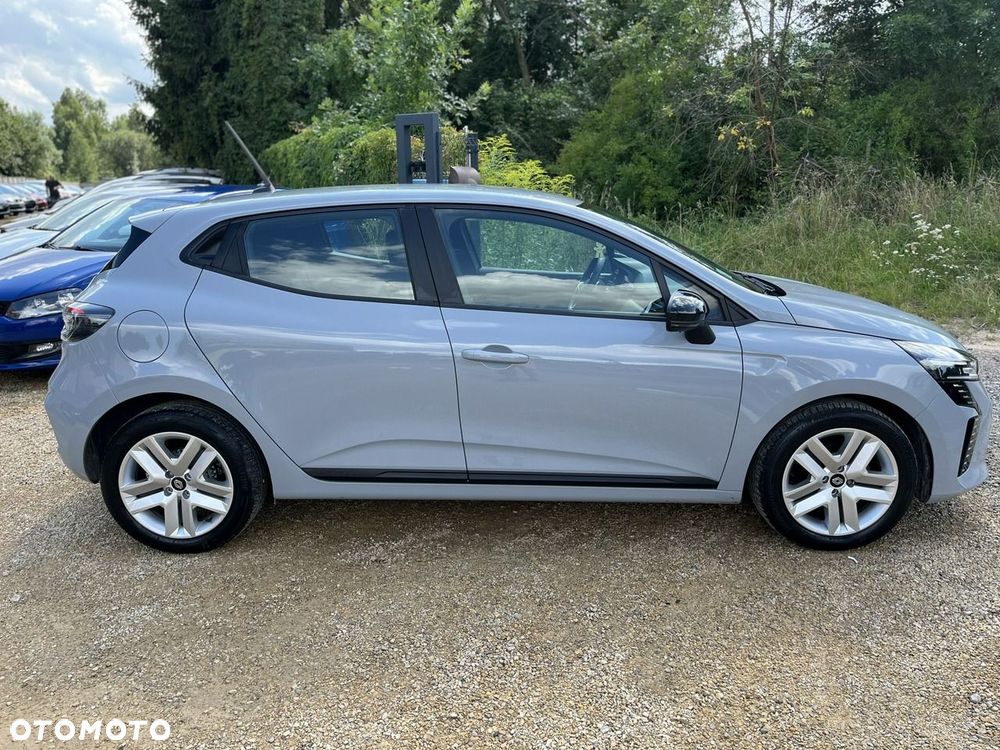 Renault Clio - 5