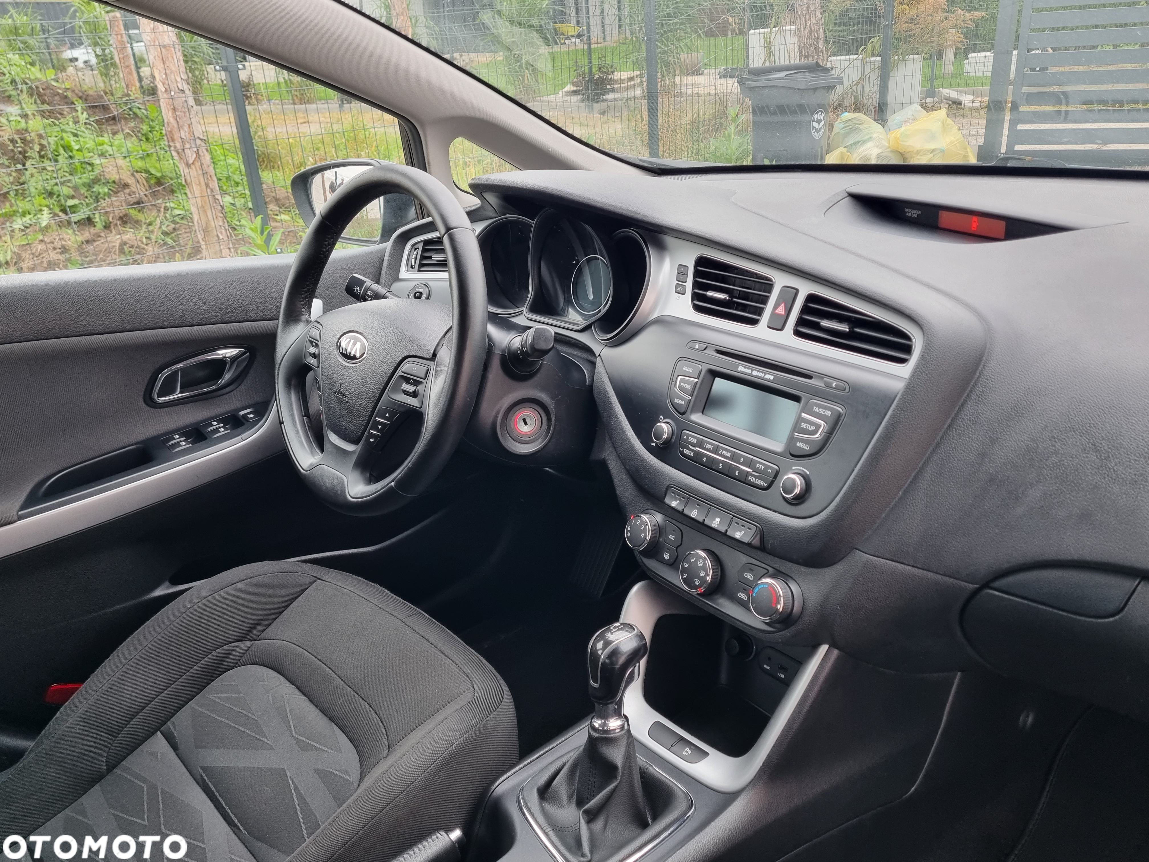 Kia Ceed 1.4 CVVT Attract - 26