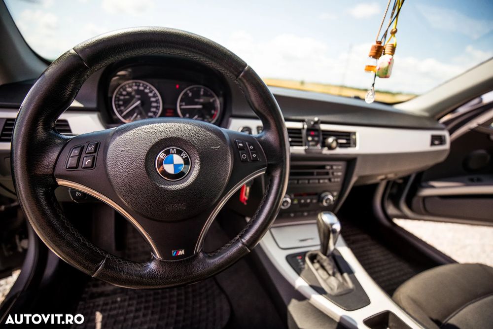 BMW Seria 3 - 15