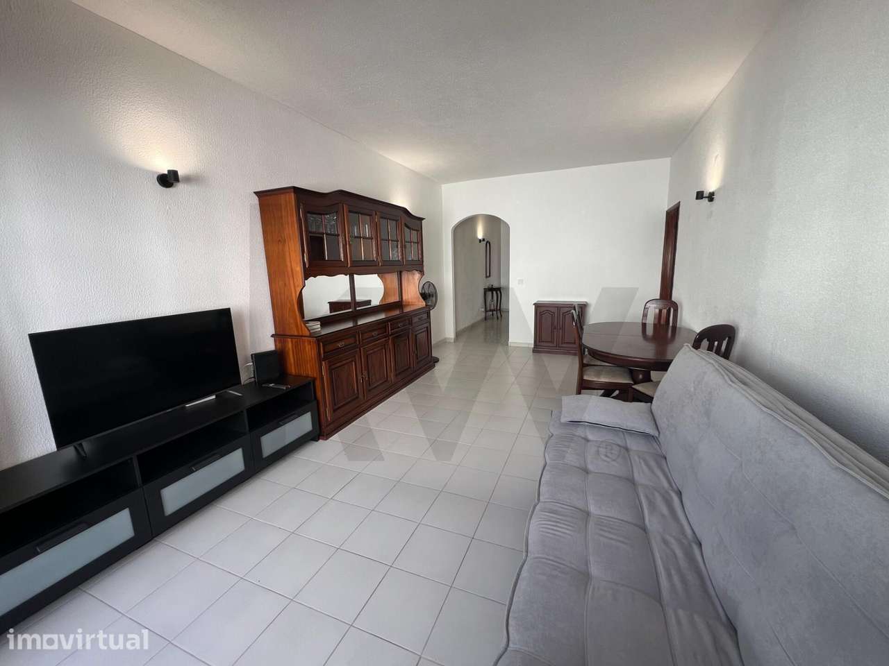 Apartamento T1 com 64 m2 no Cerro da Alagoa – A escassos minutos da pr - Grande imagem: 4/27