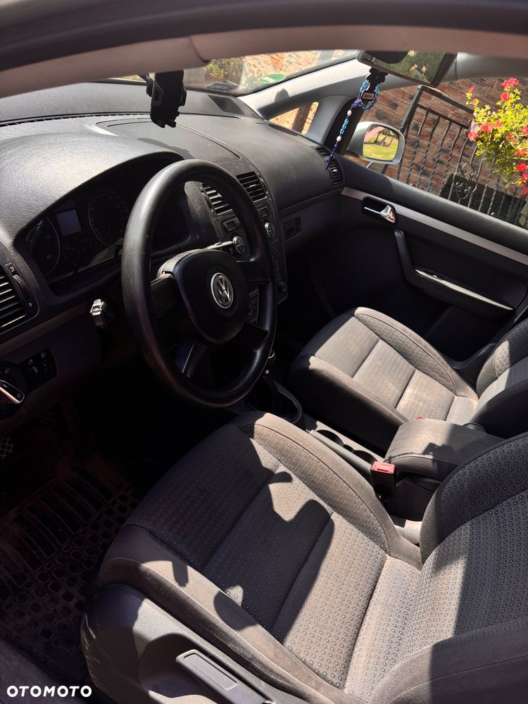 Volkswagen Touran 1.9 TDI Highline - 6