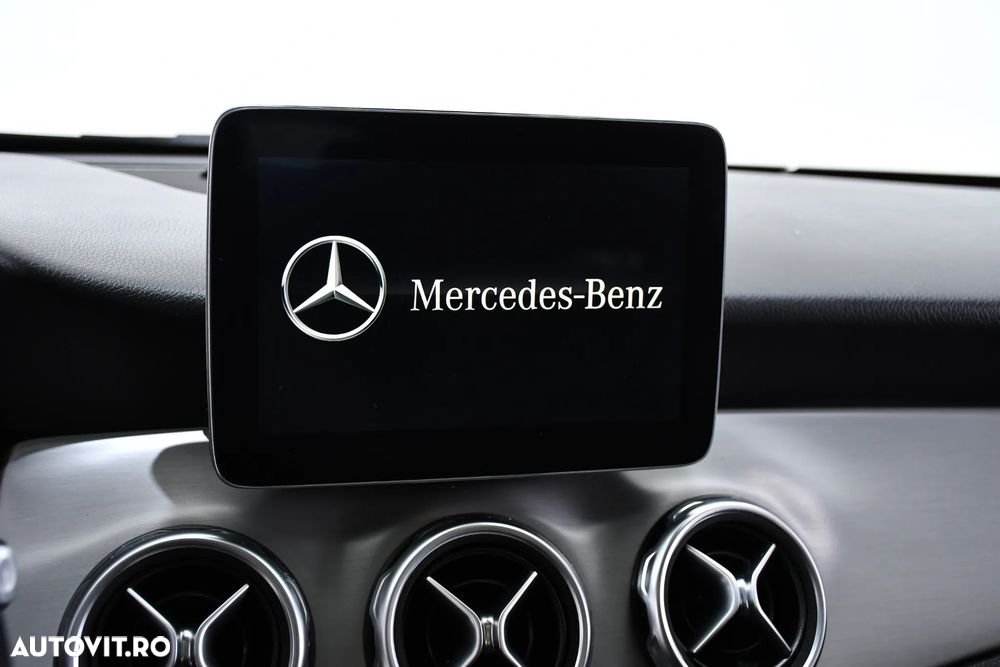 Mercedes-Benz GLA 200 (CDI) d 7G-DCT AMG Line - 21