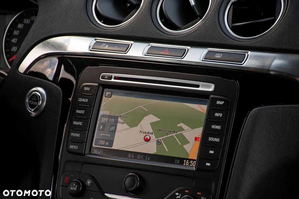 Ford S-Max - 29