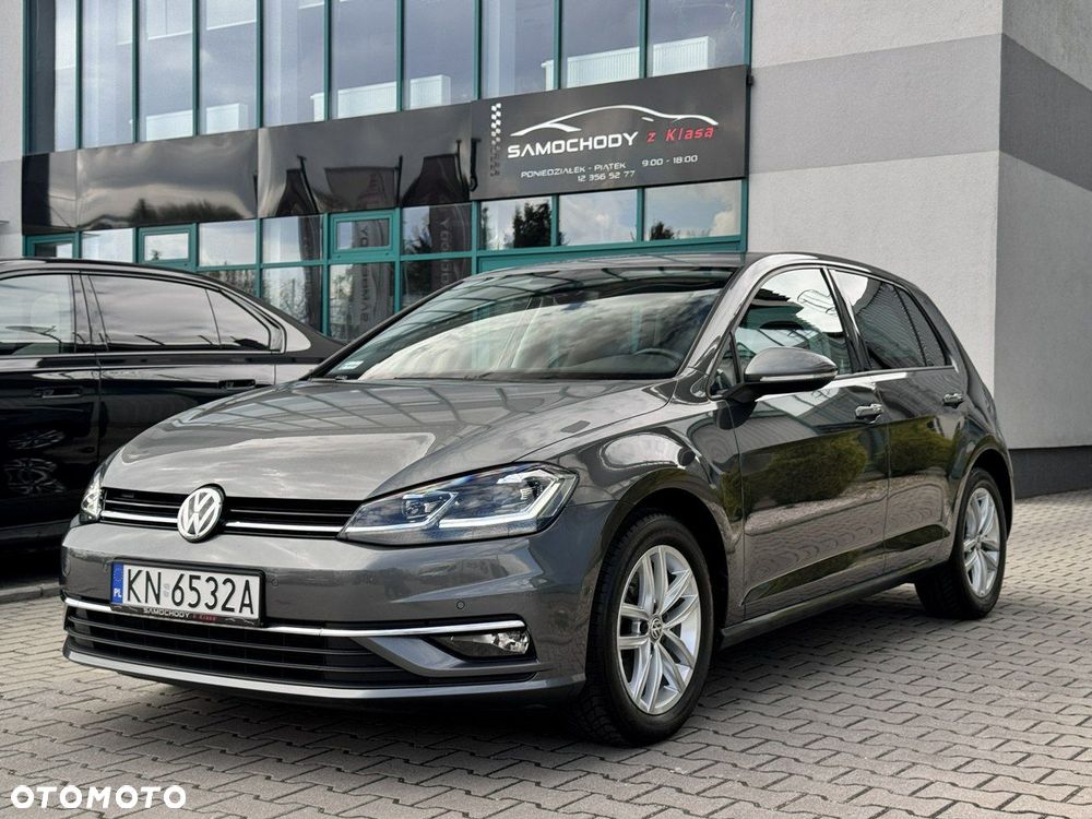 Volkswagen Golf - 3