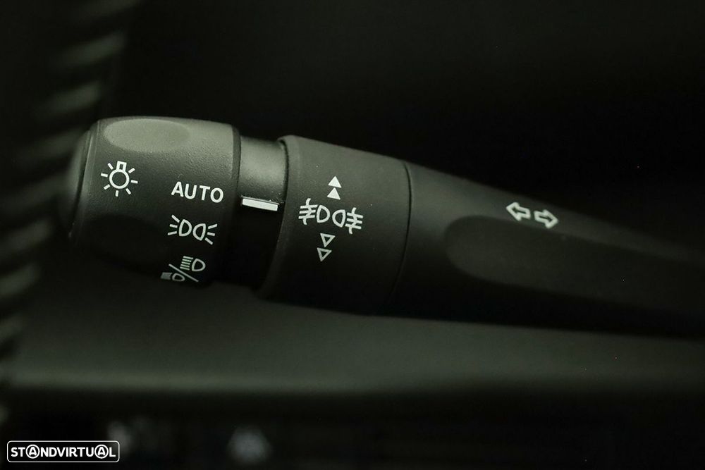 Citroën C4 1.2 PureTech Plus EAT8 - 15