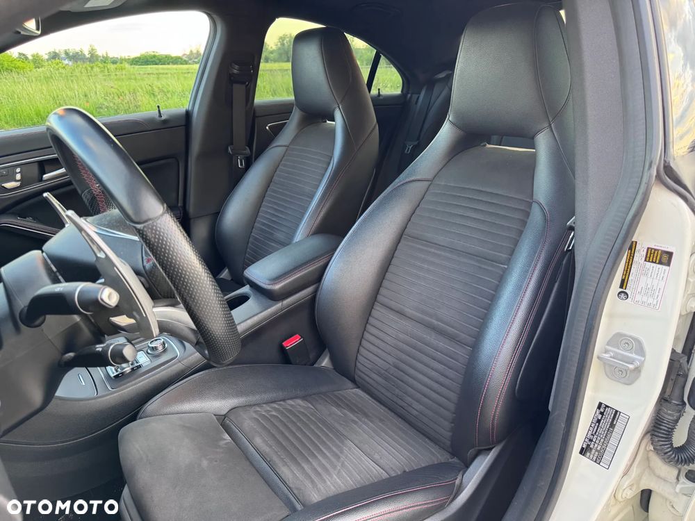 Mercedes-Benz CLA AMG 45 4-Matic - 3