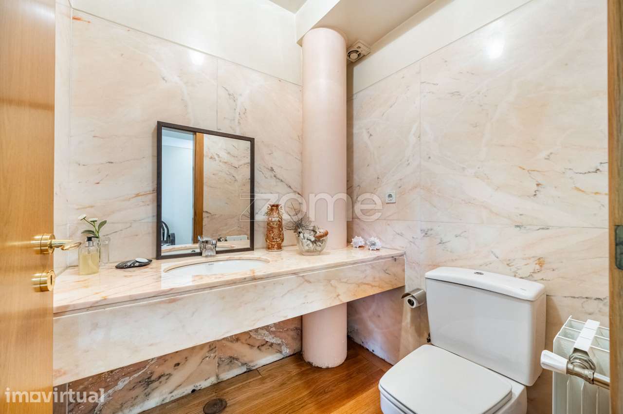 Moradia T4+1 com piscina em Chaves - Grande imagem: 5/60
