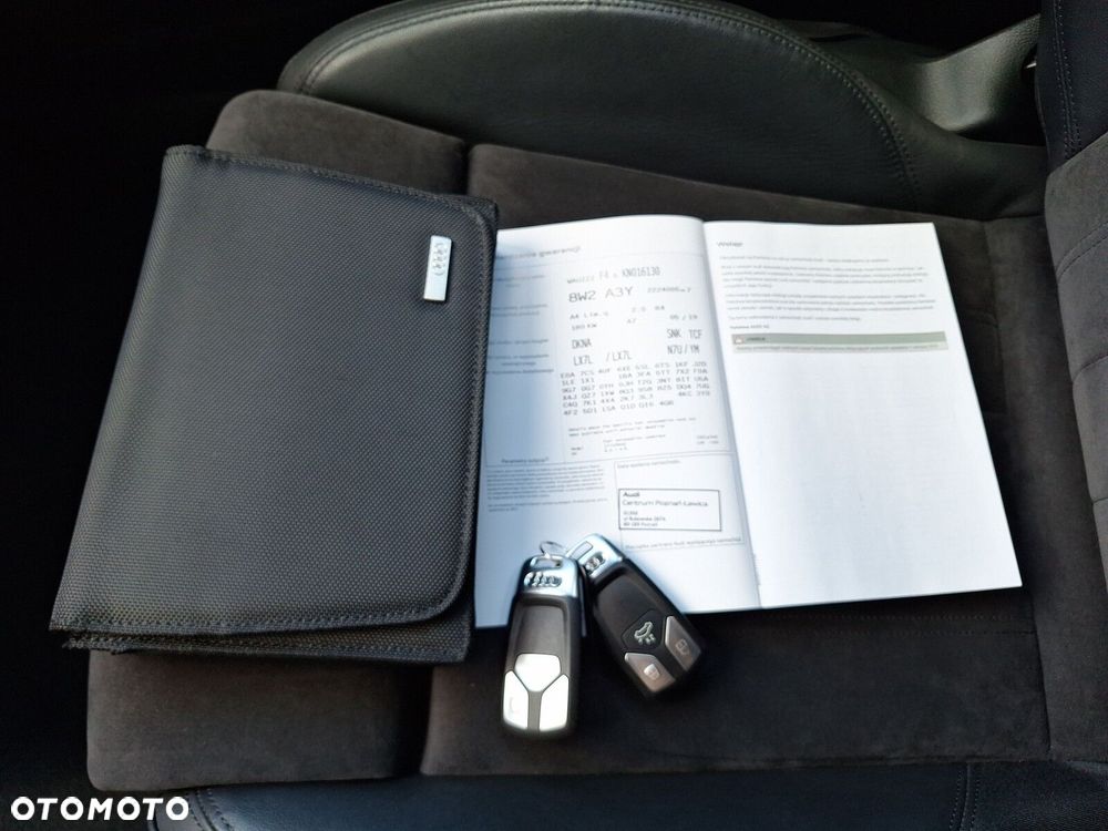 Audi A4 Limousine - 35