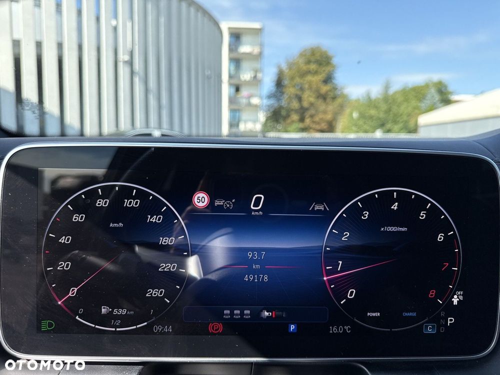 Mercedes-Benz GLC - 13
