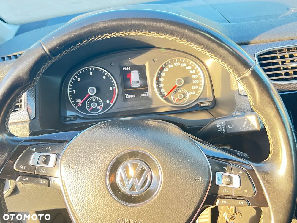 Volkswagen Caddy 2.0 TDI Alltrack DSG - 9